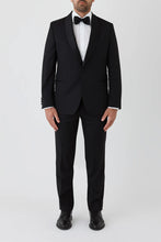 Load image into Gallery viewer, Cambridge Stirling Dinner Suit
